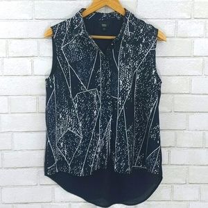 Mossimo blue and white high-lo blouse